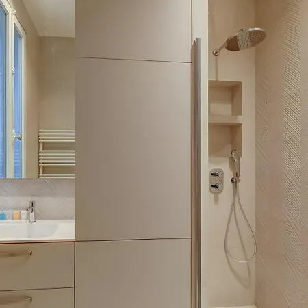 Appartement Bluestay 866 - Superb In Parijs